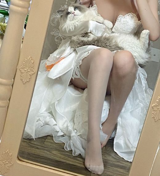 情不自禁免费观看全集粤语版_BD英语完整版观看