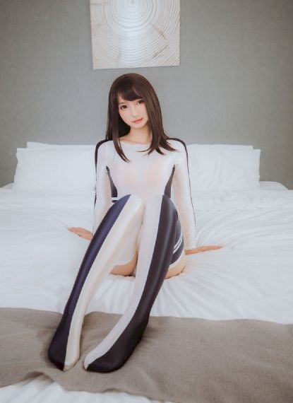 裴涩琪夜关门_HD日韩电影在线