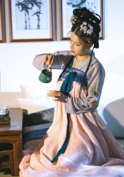 第一次大龟挺进她的身体_1080P高清在线观看