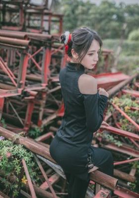 美教师_国产剧免费在线播放